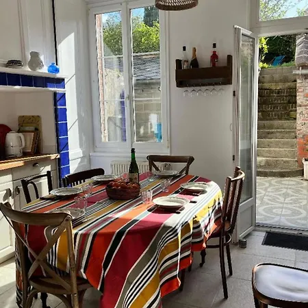 Town House With Garden Honfleur